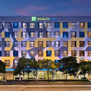 **** Hotel Express Serangoon By Ihg Singapur