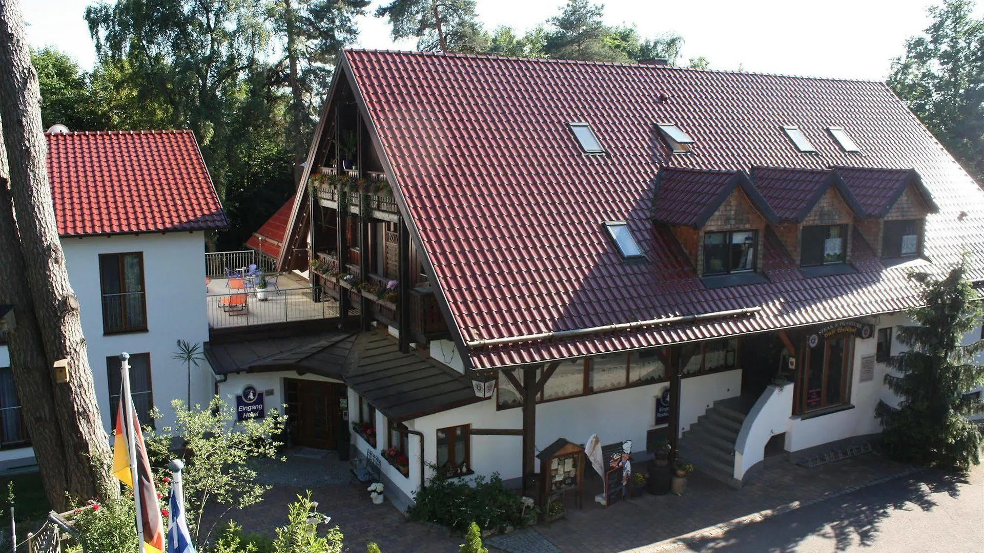 Гостевой дом Hotel Waldhof Hohenkammer